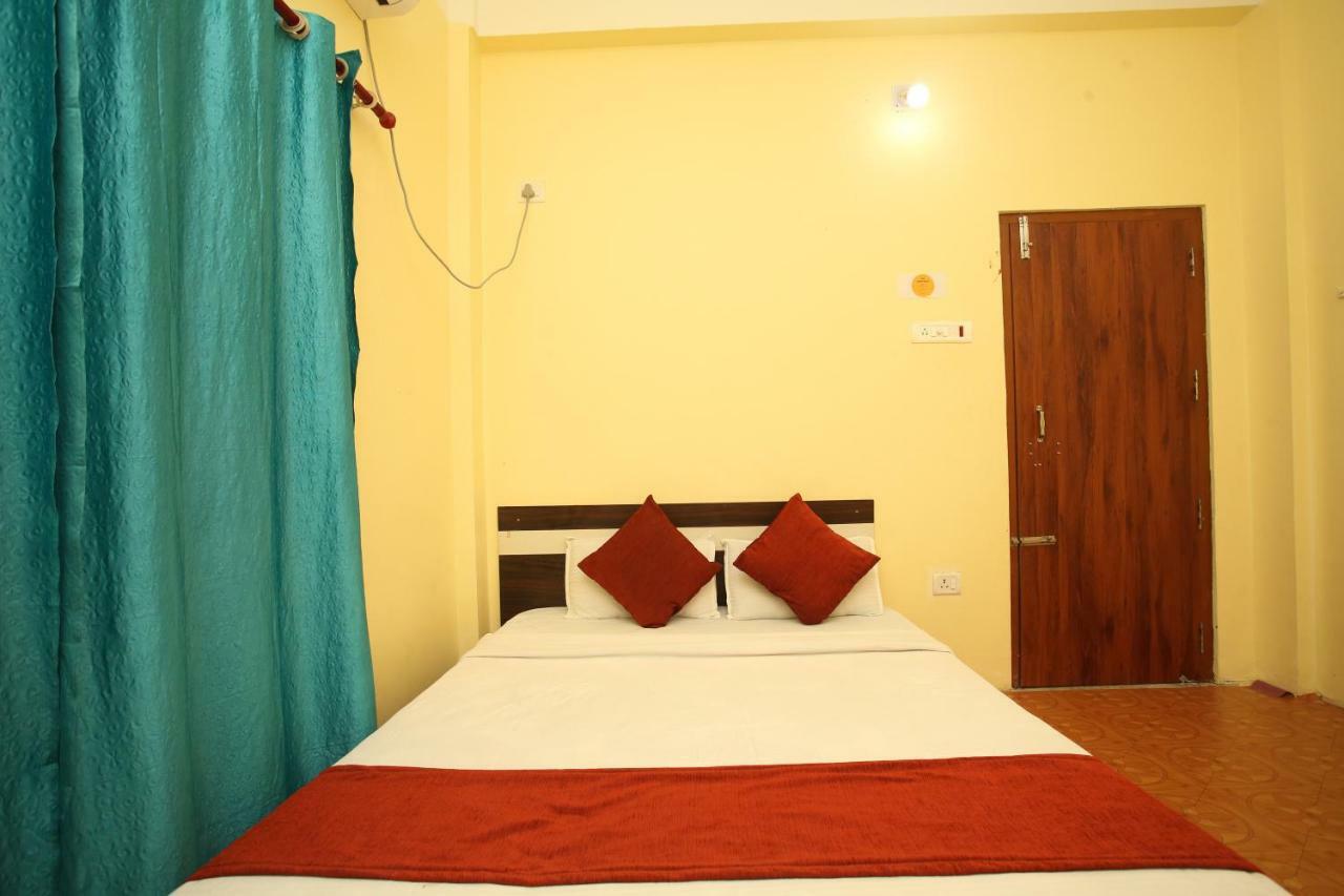 Spot On 503 Lisno Restaurant And Lodge Lumbini ภายนอก รูปภาพ